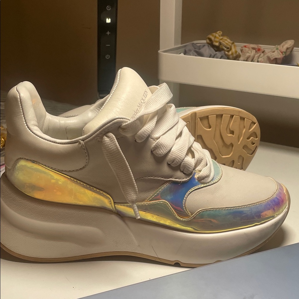 Alexander McQueen white chunky sneakers - Picture 4 of 5